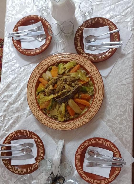 Goûtez à Midelt : Plats et spécialités de la région